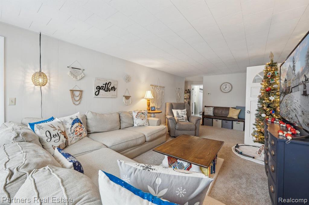 3349 E Howell Road, Webberville, MI 48892 — Photo 11