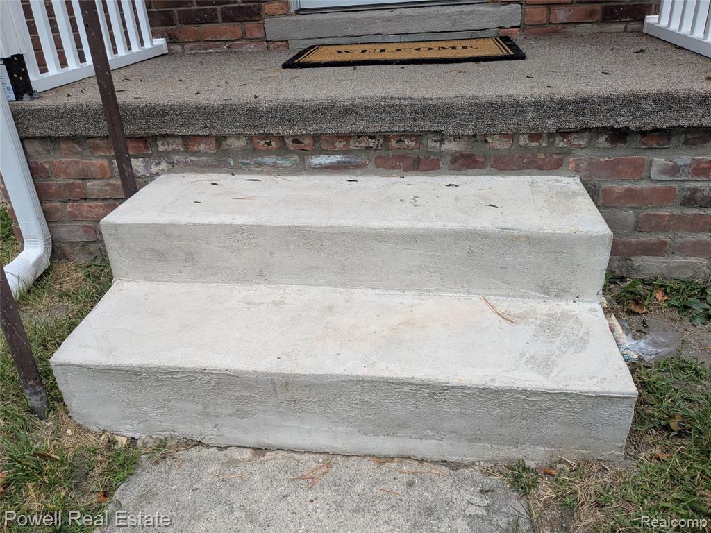 19161 Hamburg Street, Detroit, MI 48205 — Photo 23