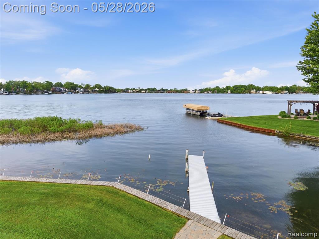 12099 Torrey Road, Fenton, MI 48430 — Photo 2
