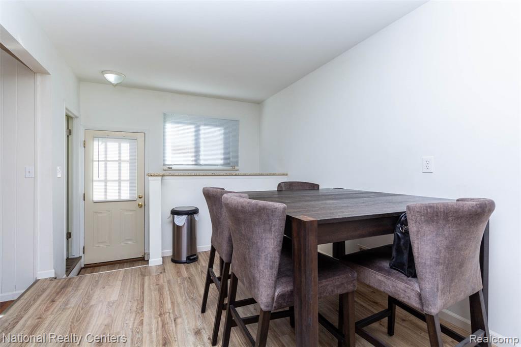 511 S Bryar Street, Westland, MI 48186 — Photo 10