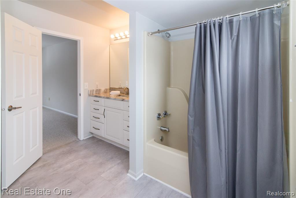 5007 Timberway Trail, Clarkston, MI — Photo 33