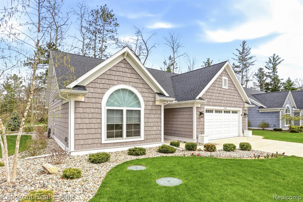7422 Aspen Creek Drive, Midland, MI 48642 — Photo 5