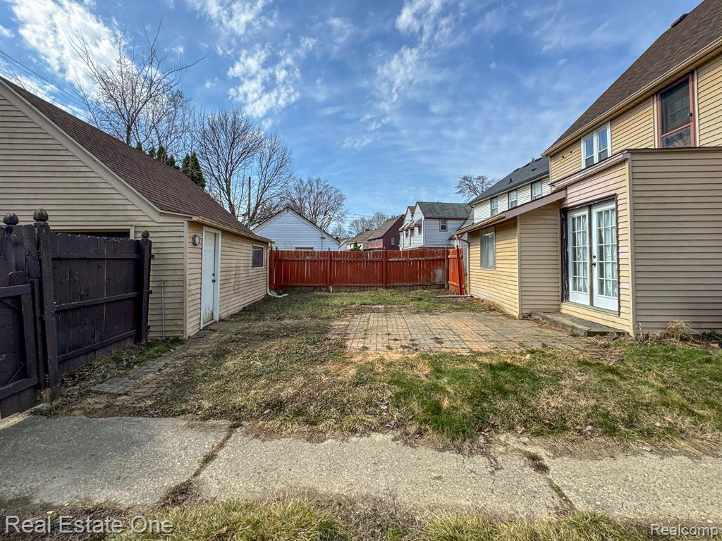 54 MOHAWK Road, Pontiac, MI 48341 — Photo 25