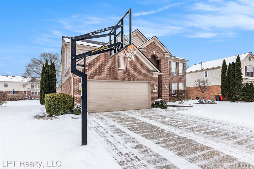 54472 ISLE ROYALE Avenue, Macomb, MI 48042 — Photo 4
