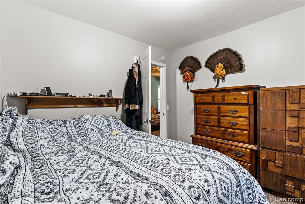 7250 Frances Road, Flushing, MI 48433 — Photo 30
