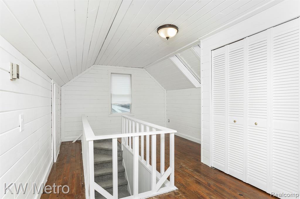 706 N REMBRANDT Avenue, Royal Oak, MI 48067 — Photo 26