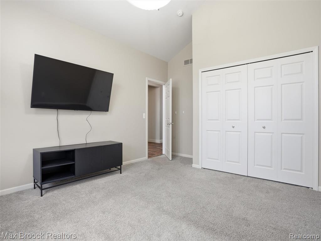 57103 Decora Park Boulevard, New Haven, MI 48048 — Photo 23