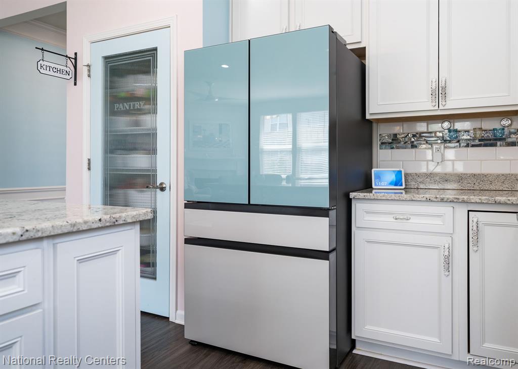 1233 Lark, Lake Orion, MI — Photo 9