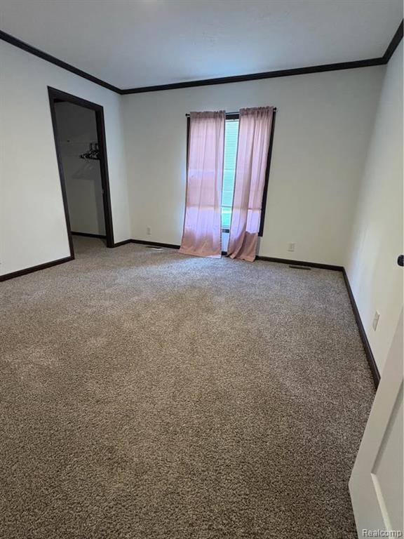 6421 Breezeway Drive, Brighton, MI 48114 — Photo 11