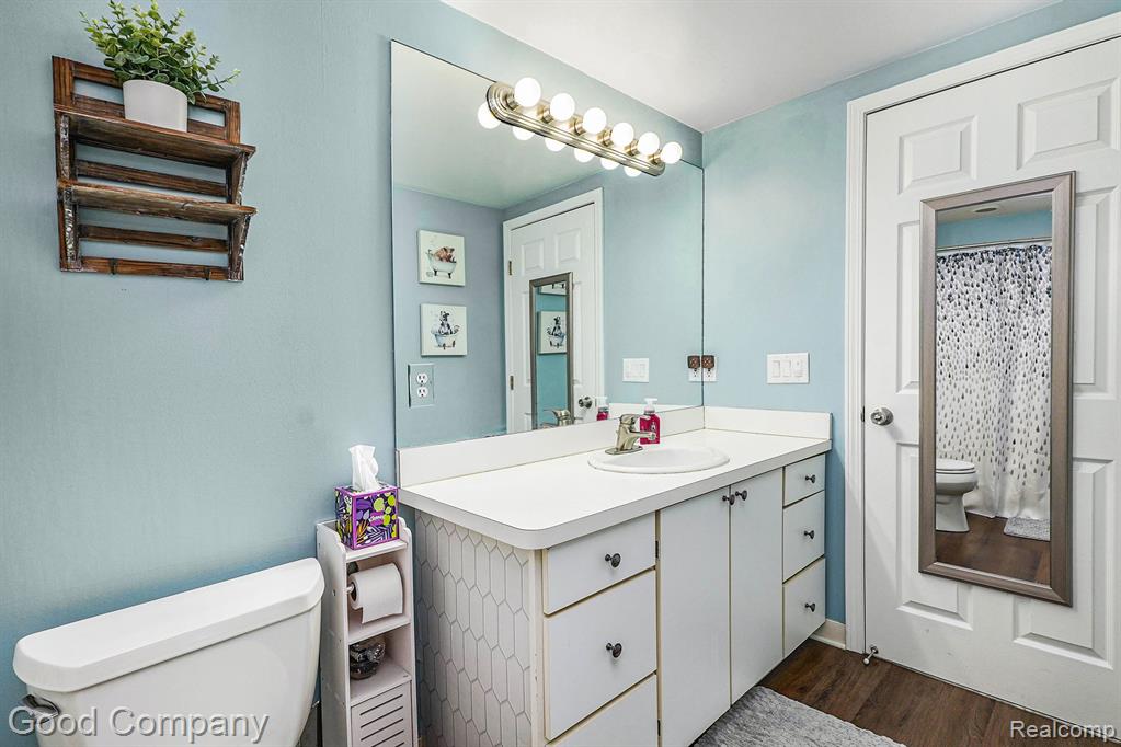 47595 Frederick Road, Shelby Twp, MI 48317 — Photo 18