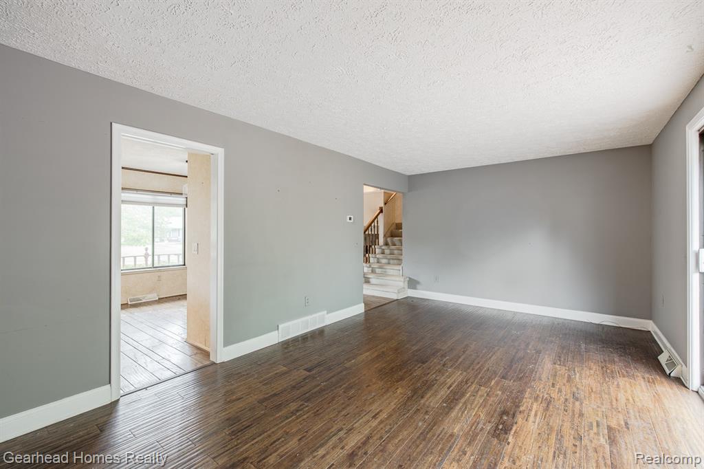 5453 Chanto Drive, Clarkston, MI — Photo 13