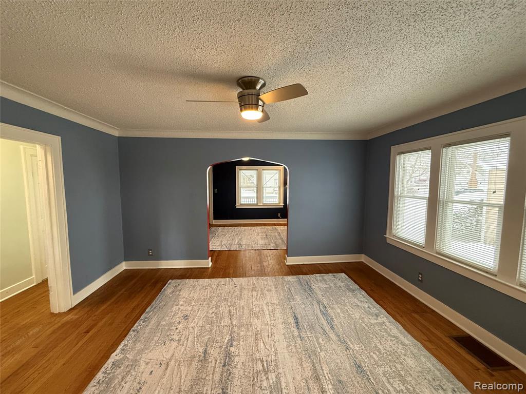416 Burroughs Avenue, Flint, MI 48507 — Photo 7
