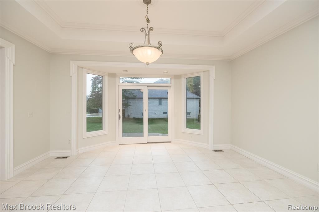52221 Chickadee, Shelby Twp, MI 48315 — Photo 49