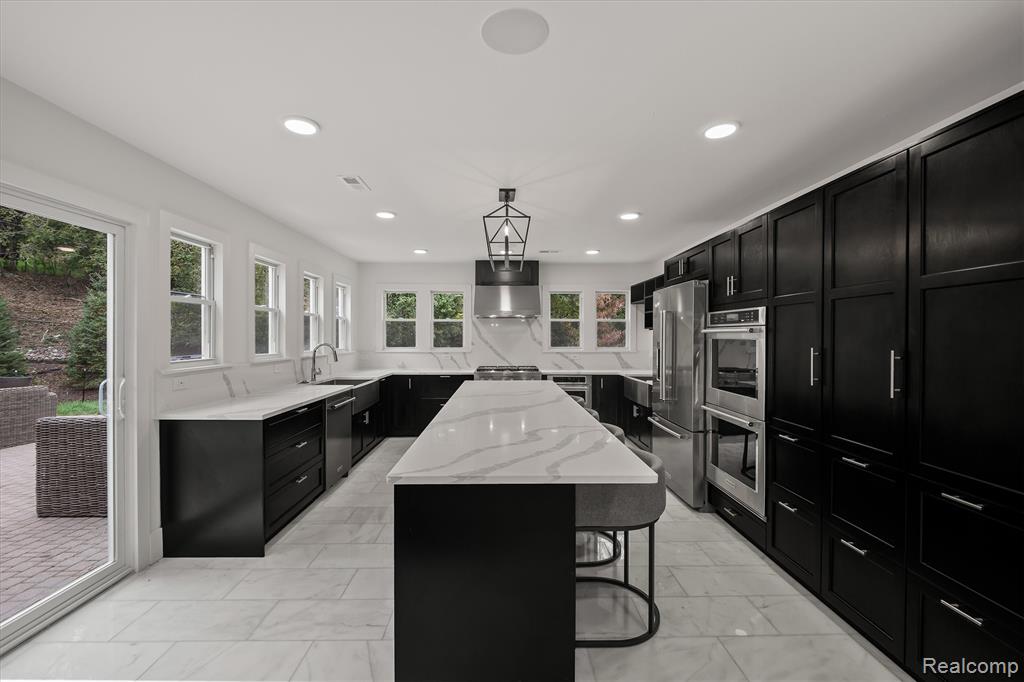 4535 Grindley Court, Bloomfield Hills, MI 48302 — Photo 11