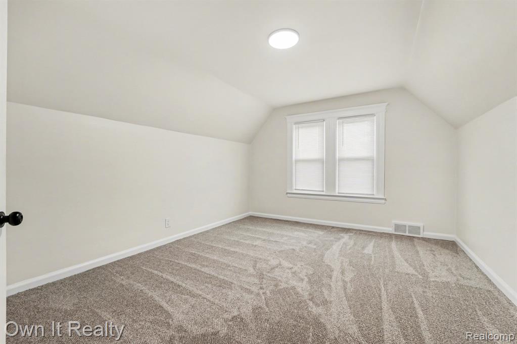 168 Kerby Road, Grosse Pointe Farms, MI 48236 — Photo 19