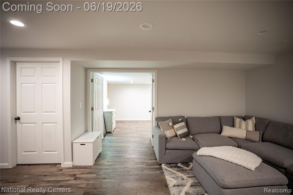 8423 Cascade Street, Commerce Twp, MI 48382 — Photo 24