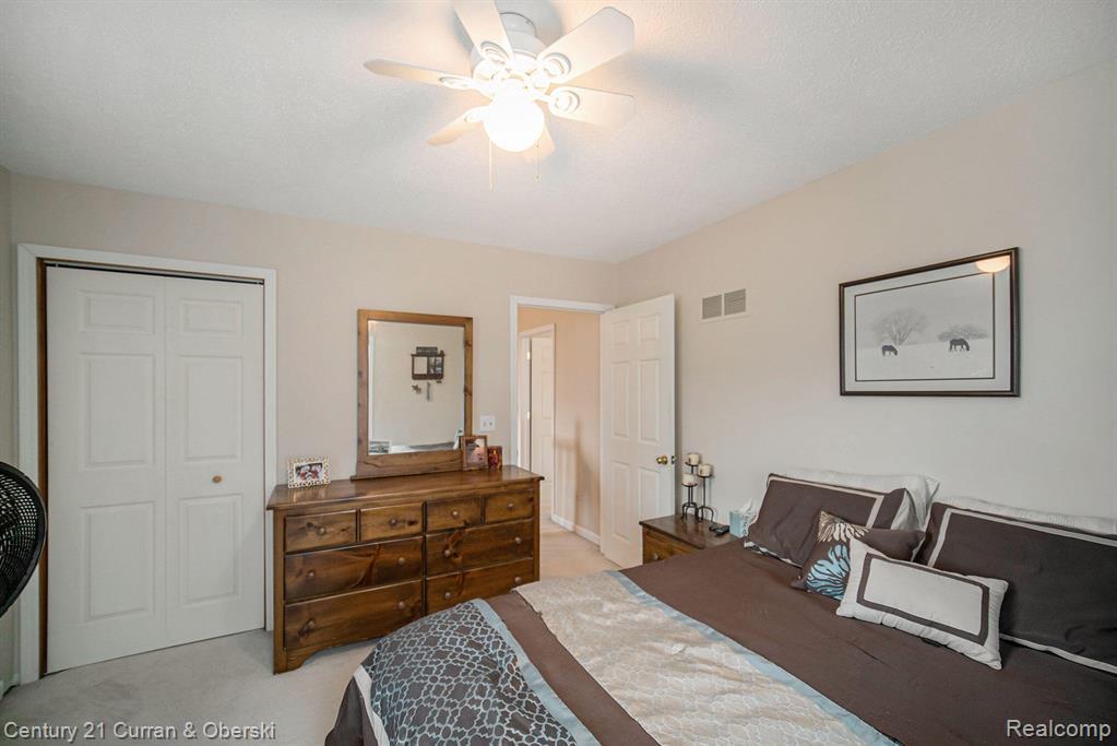 504 Olcott Lake Drive, Jackson, MI 49201 — Photo 25