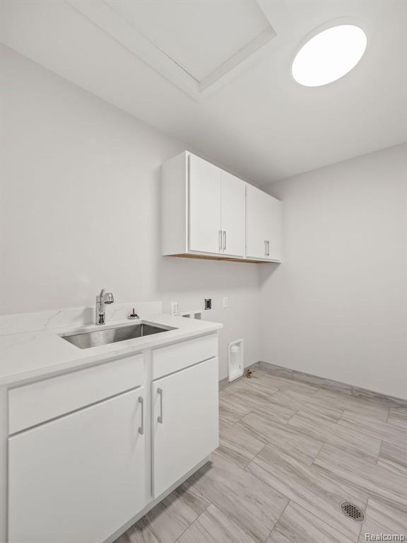 4304 MANDALAY Avenue, Royal Oak, MI 48073 — Photo 34