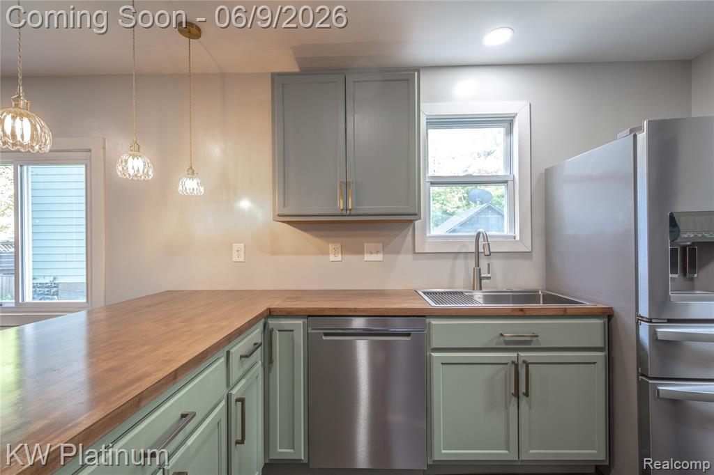 511 13th Street, Port Huron, MI 48060 — Photo 9