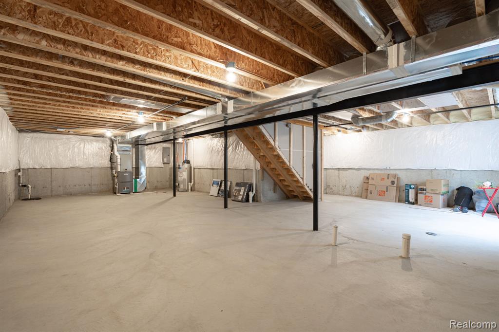 48904 Carnegie Way, Macomb, MI 48042 — Photo 33