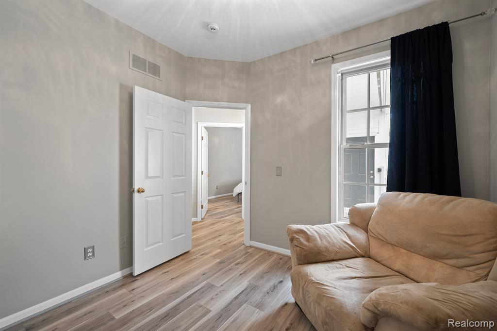 50171 Monroe Street, Canton, MI 48188 — Photo 24