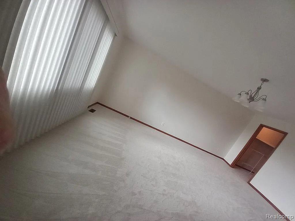 47630 Robins Nest Drive, Utica, MI 48315 — Photo 14