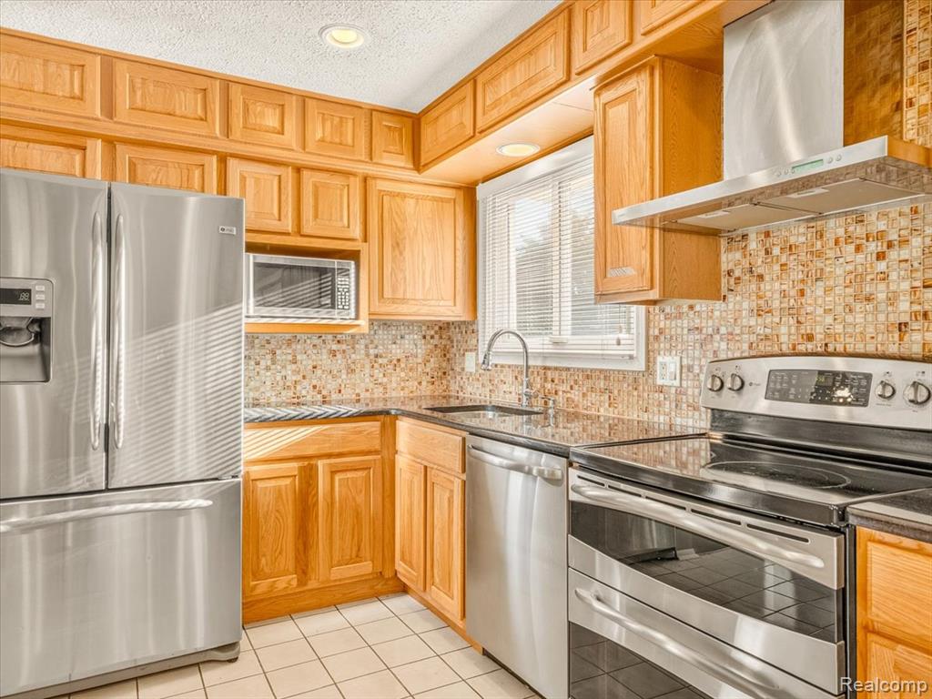 1082 Borgstrom Avenue, Ypsilanti, MI 48198 — Photo 8