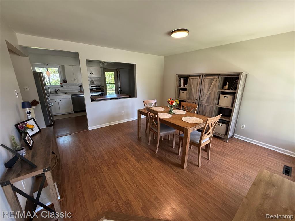 857 Panorama Drive, Milford, MI 48381 — Photo 3