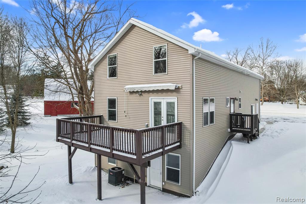 2420 Fisher Road, Howell, MI 48855 — front exterior