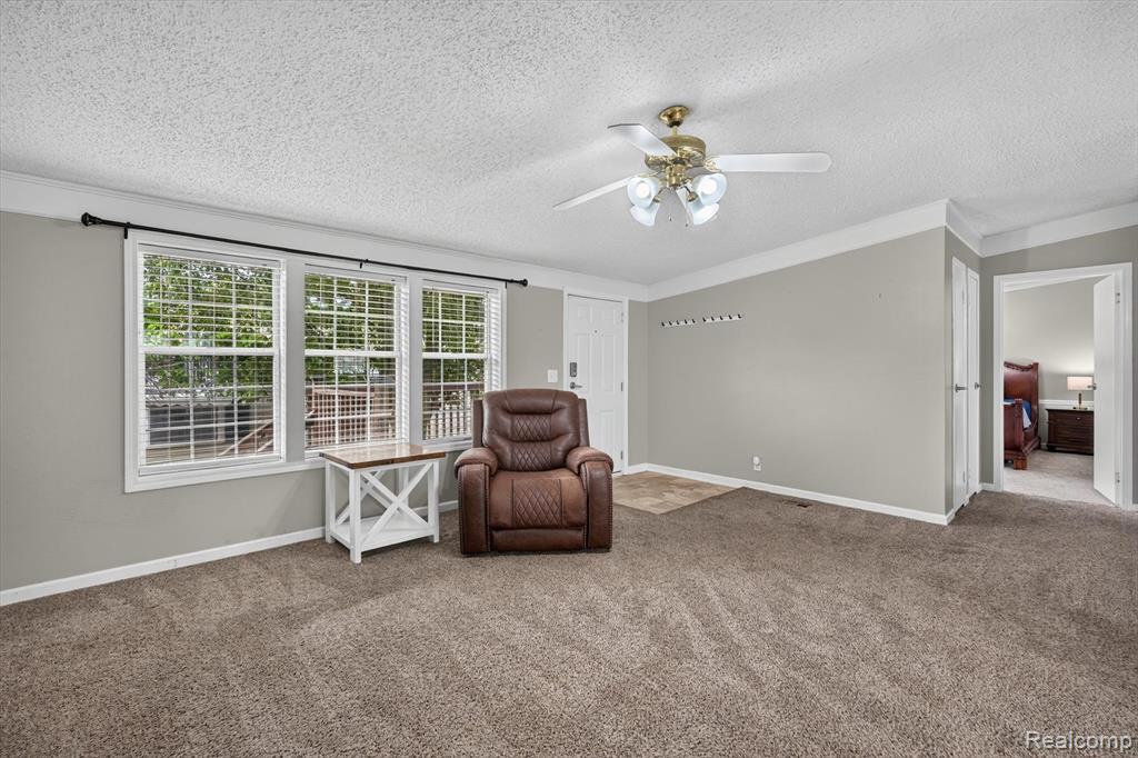 11595 Clearwater Drive, Fenton, MI 48430 — Photo 11