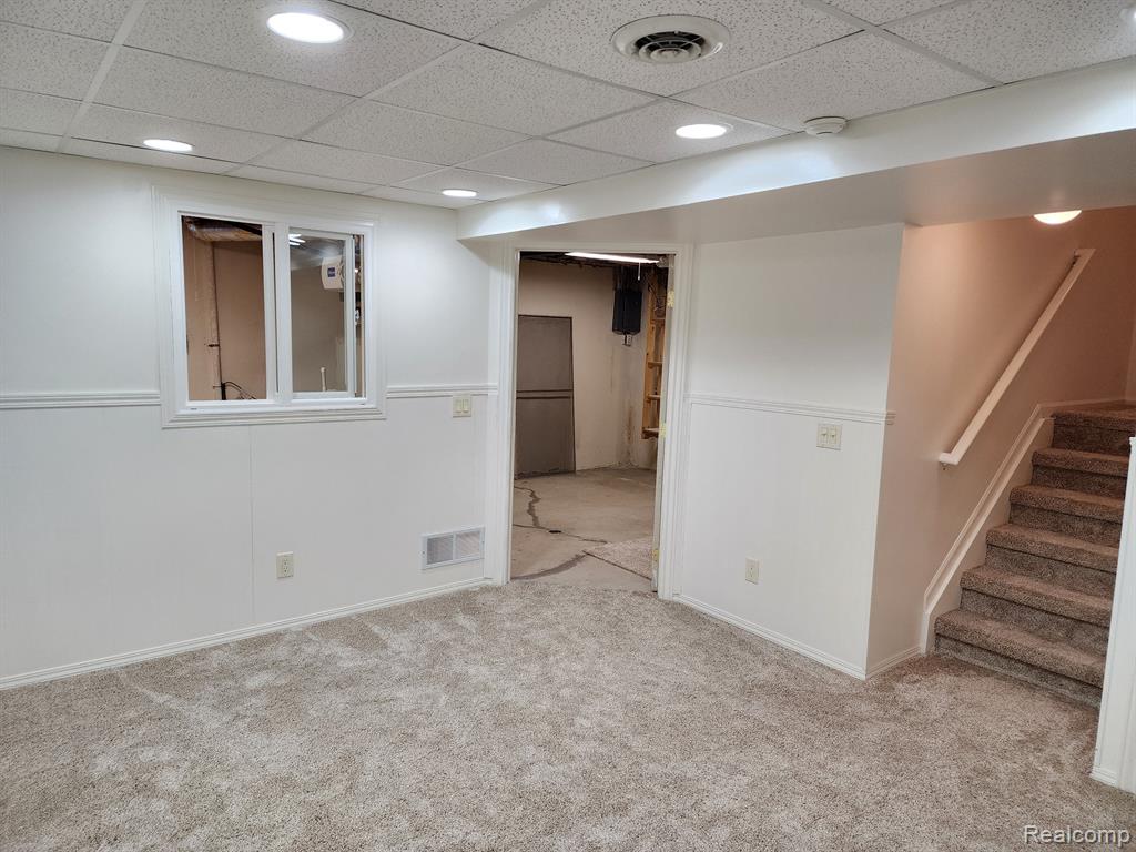 45061 HORSESHOE Circle, Canton, MI 48187 — Photo 23