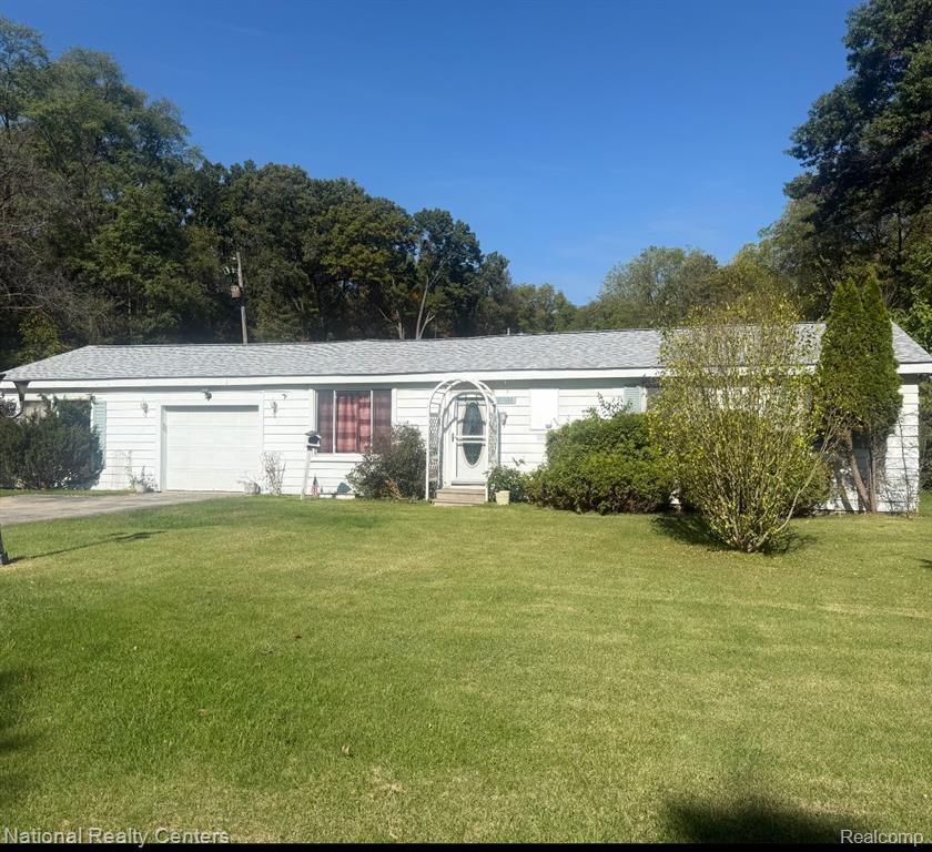 21106 Spears Road, Pinckney, MI 48169 — front exterior