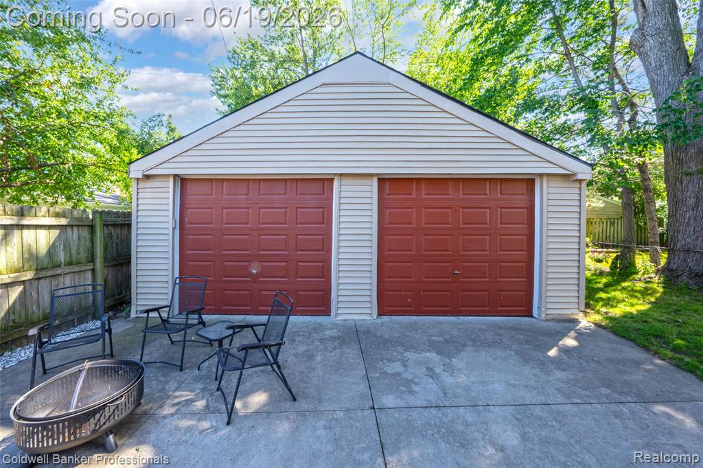 1625 Hampton Road, Grosse Pointe, MI 48236 — Photo 3
