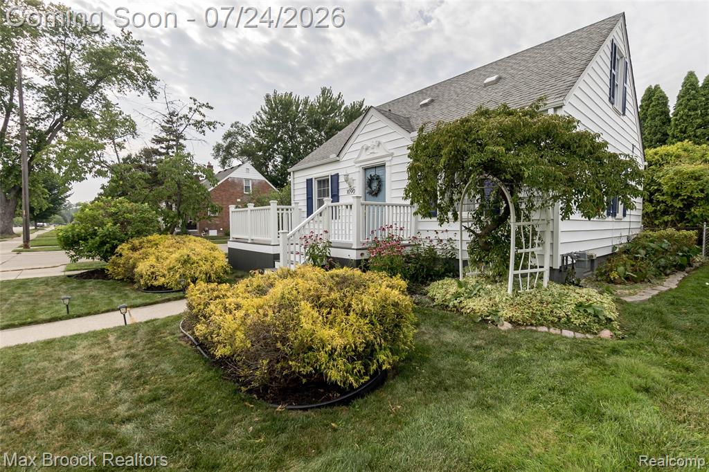 1090 Cambridge Road, Berkley, MI 48072 — Photo 38