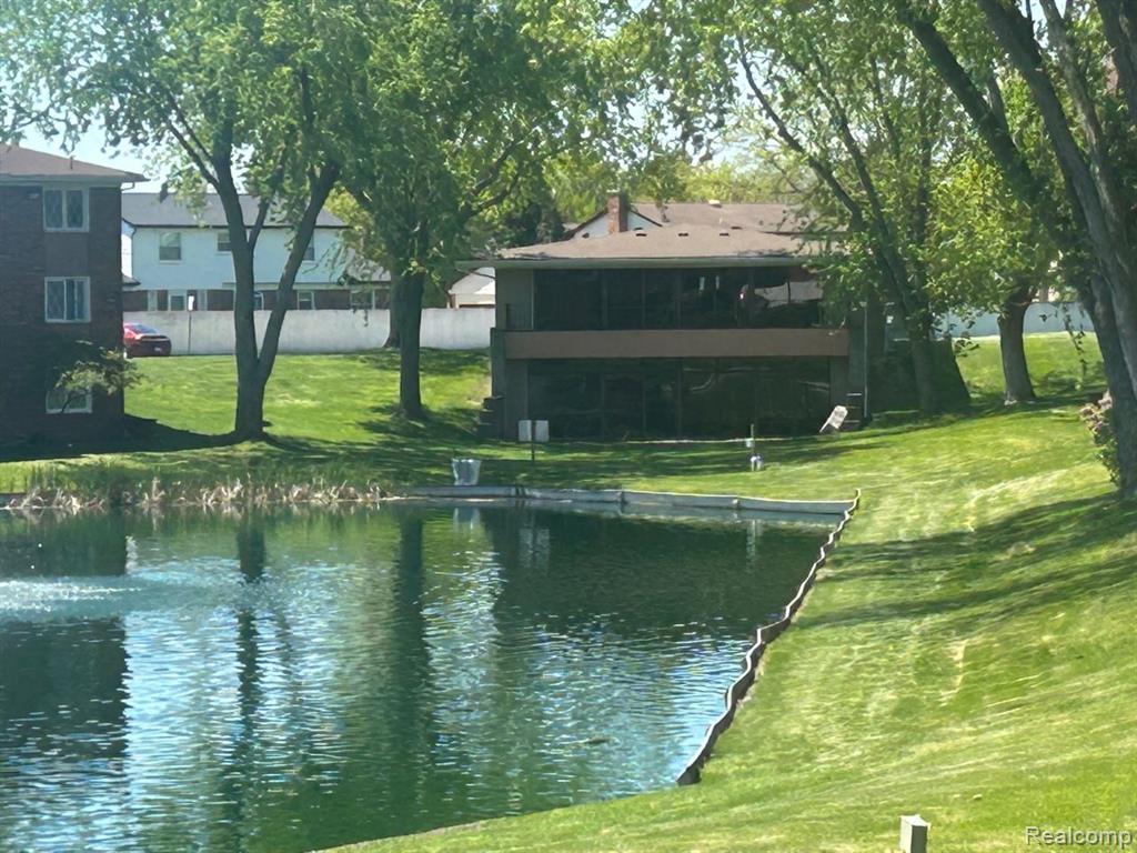 54667 SHELBY Road, Shelby Twp, MI 48316 — Photo 23
