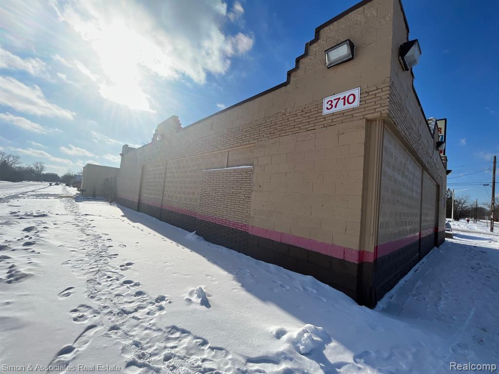 3710 HARRISON Street - Photo 3