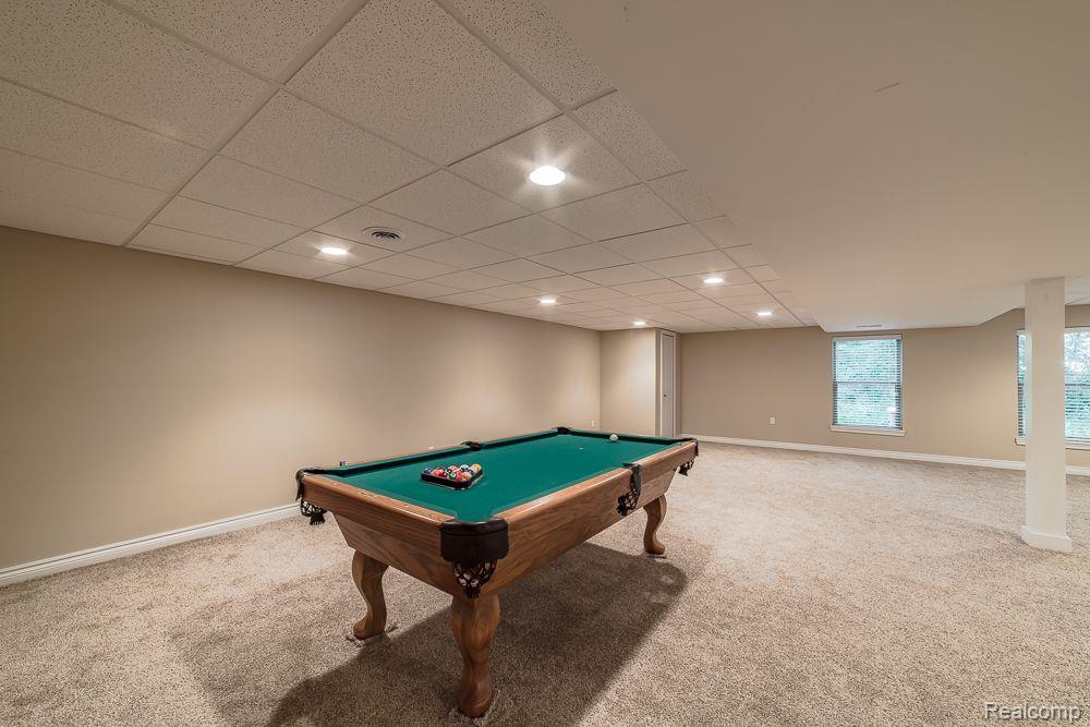 9546 KINGSWAY Circle, Clarkston, MI 48348 — Photo 40
