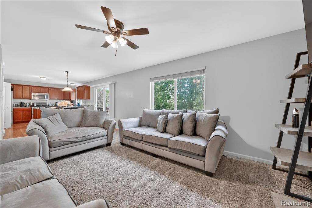6119 Treetops Drive, Romulus, MI 48174 — Photo 13