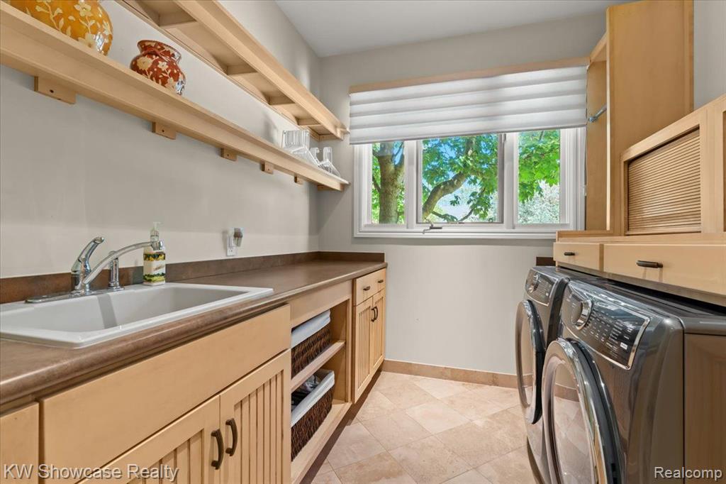 4563 HAVERHILL, Commerce Twp, MI 48382 — Photo 28