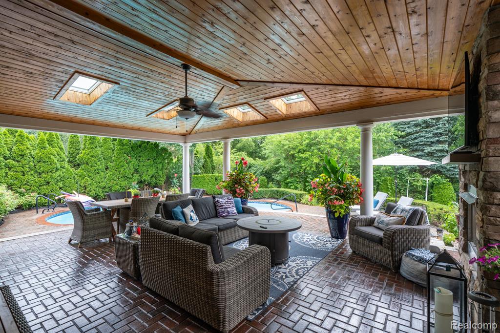 53844 Cherrywood Drive, Shelby Twp, MI 48315 — Photo 14