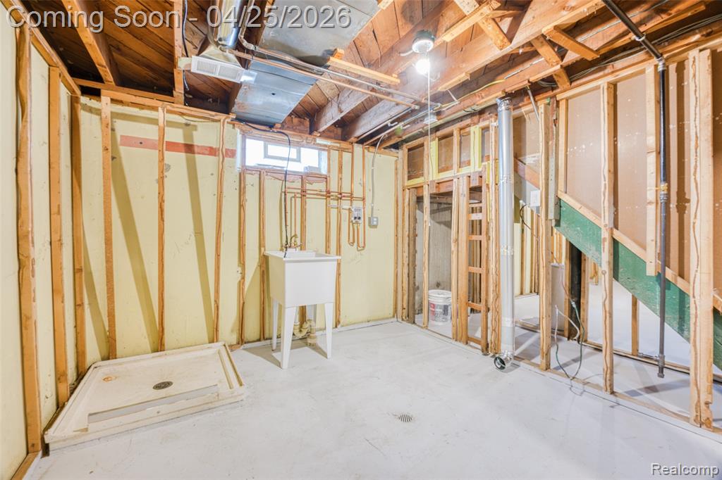 1660 Goddard Road, Lincoln Park, MI 48146 — Photo 25