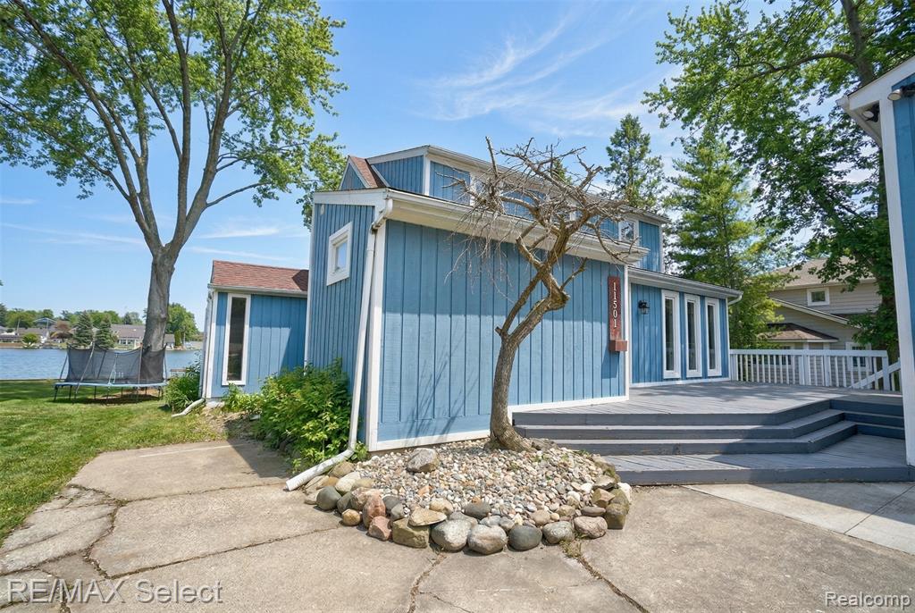 11501 Torrey Road, Fenton, MI 48430 — Photo 40