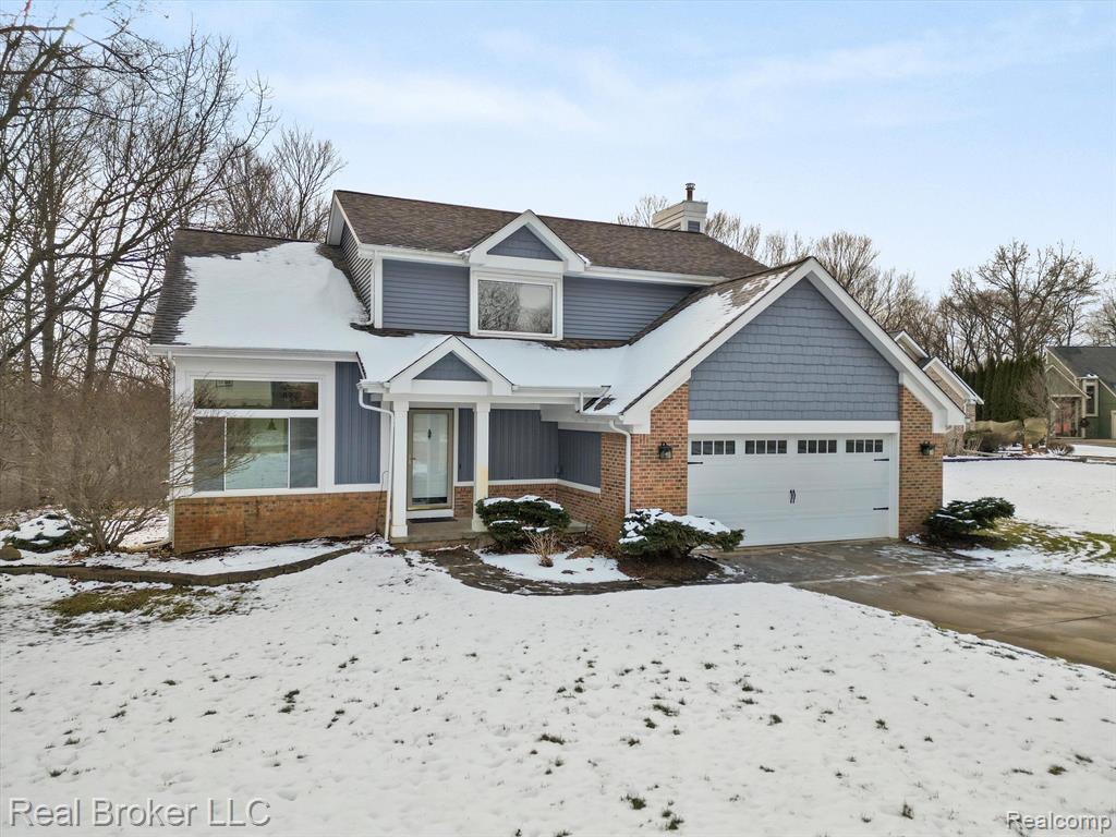 680 CRESCENT Court, Ortonville, MI 48462 — front exterior