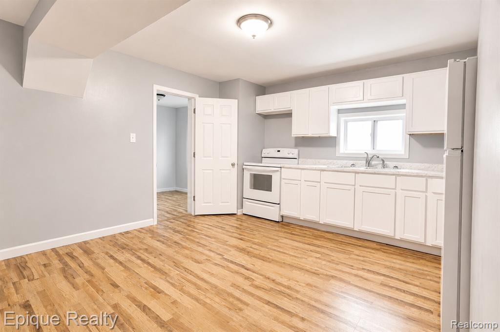 5649 Lapeer Road, MI — Photo 5