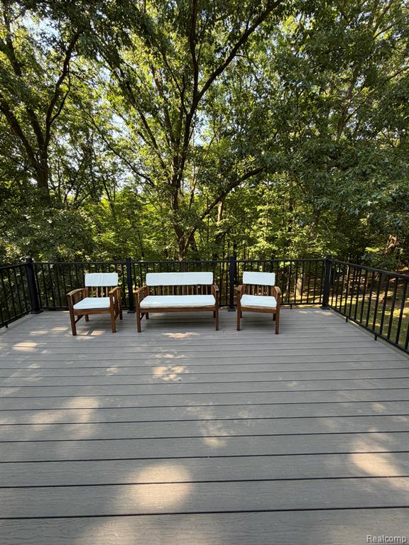 825 Rowlinson Lane, Ortonville, MI 48462 — Photo 15