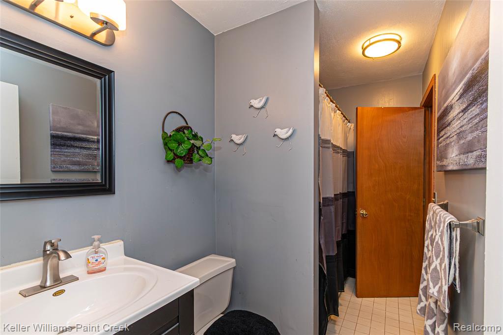 39671 Arbor Street, Harrison Township, MI — Photo 23