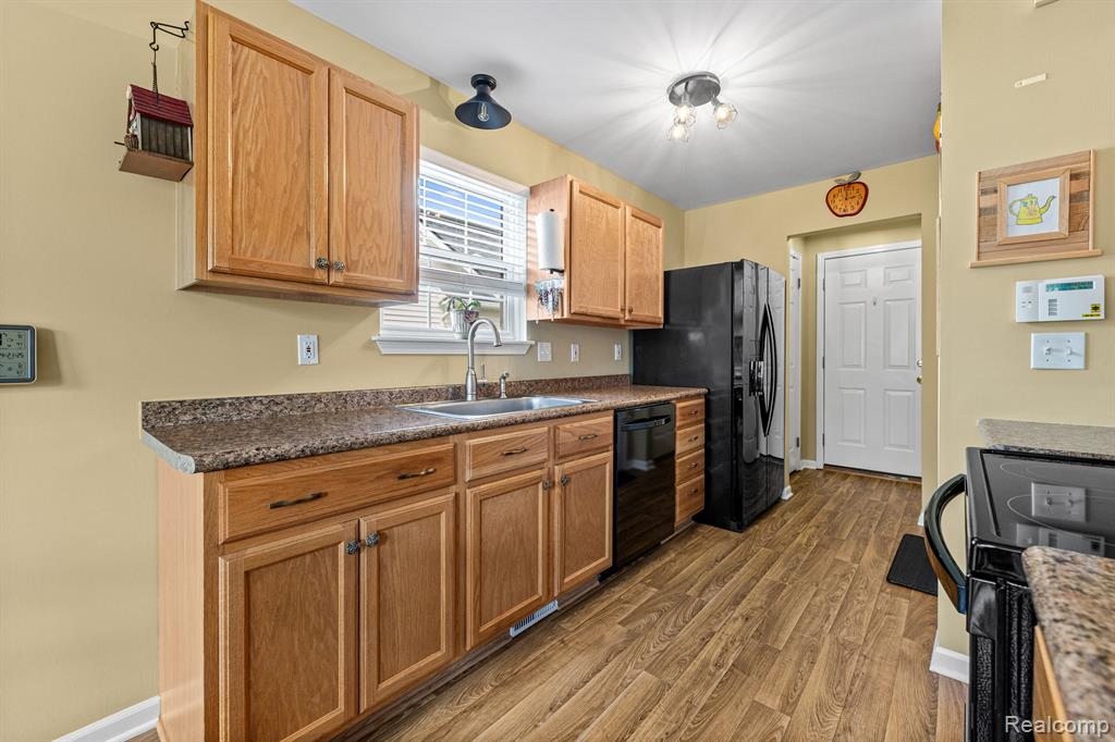 790 1ST Street, Fenton, MI 48430 — Photo 11