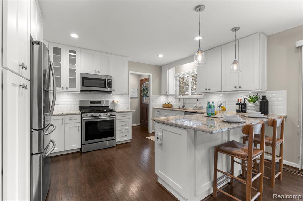 867 CARPENTER Street, Northville, MI 48167 — Photo 16