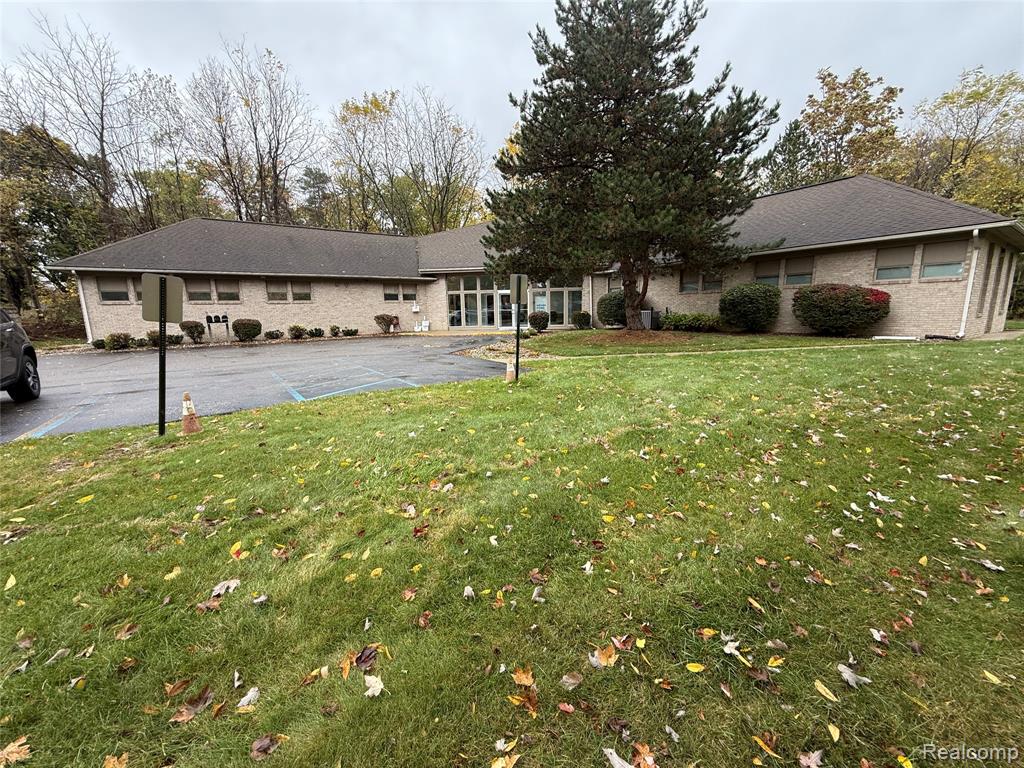 3380 Beecher Road, Flint, MI 48532 — Photo 47