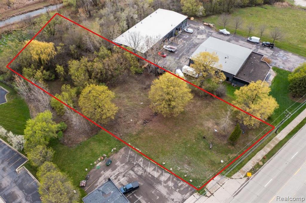 44911 Grand River Avenue, Novi, MI